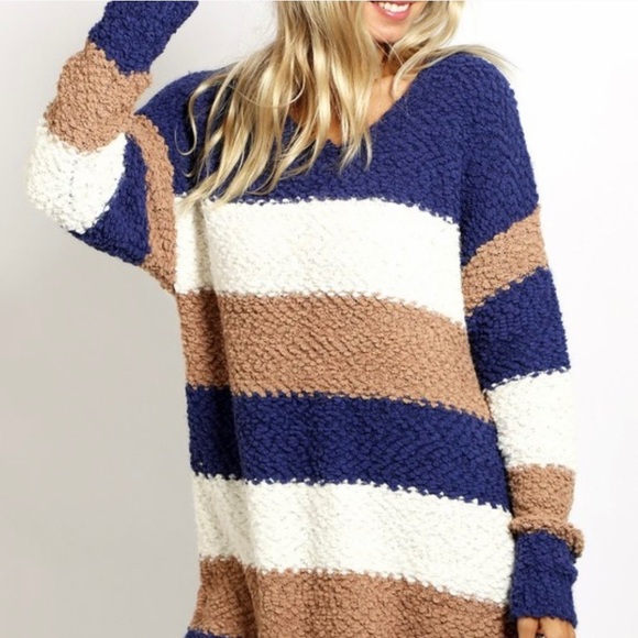 Color Block Popcorn Sweater - Picture 5 of 8